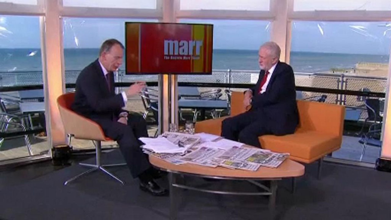 Corbyn: addig kell húzni az átmenetet, amíg csak lehet