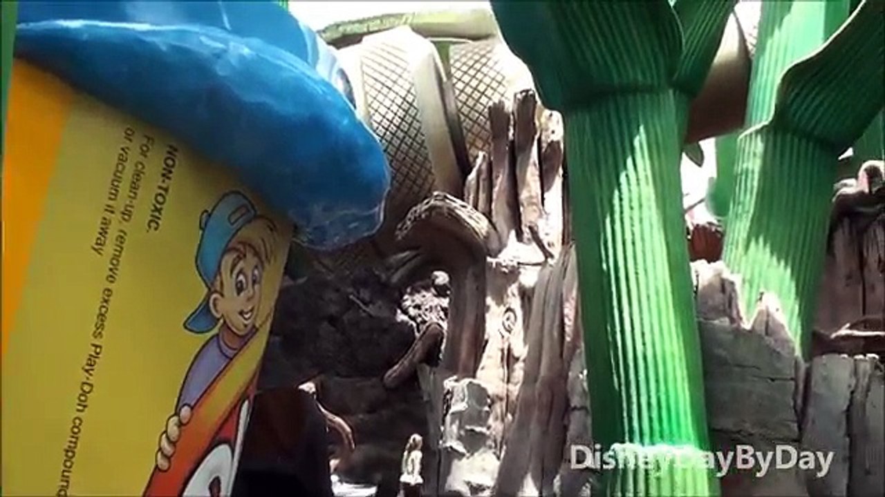 Hollywood Studios Honey, I Shrunk the Kids Movie Set Adventure - Explore with Us