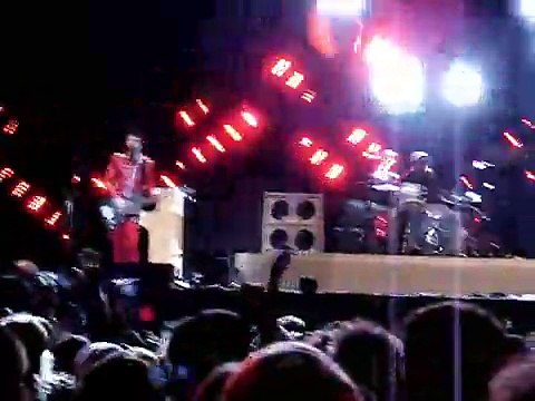 Muse - Stockholm Syndrome, Centre Island Park, Virgin Festival, Toronto, Canada 9/9/2006