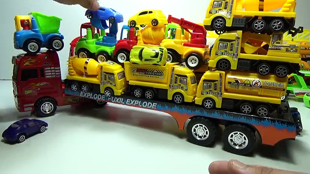 Baby Studio – mother truck transport alot of trucks | trucks toy