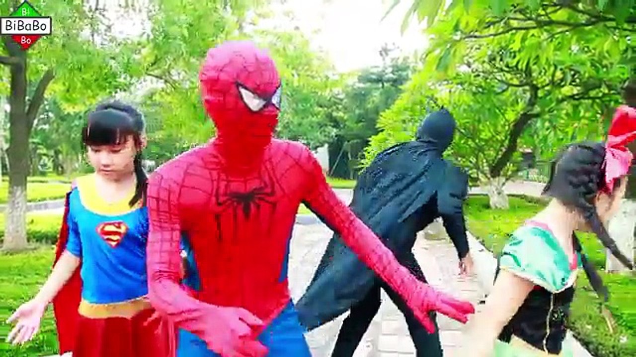 Batman & Superman Girl vs Spiderman & Frozen Elsa Baby Snow White Fight Joker Maleficent