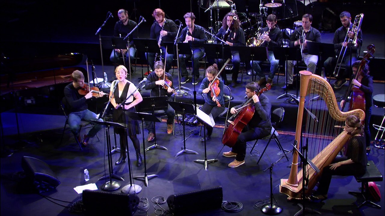 "Je chante la nuit" par Clémentine Decouture et les Frivolités Parisiennes