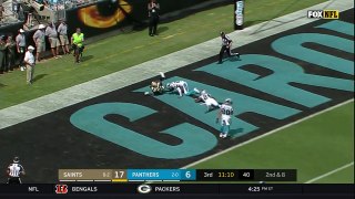 Ted Ginn Jr. scores his first New Orleans touchdown on a 40-yard bomb from Brees, against his former team.