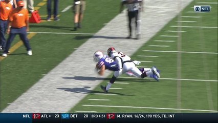 Nick O'Leary keeps knee in for 31-yard catch