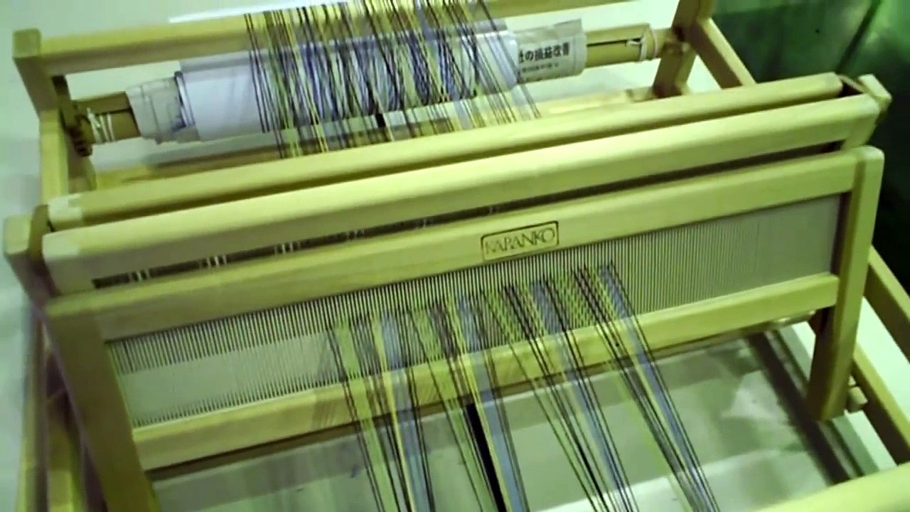 ［KARANKO］カランコ 本格はた織り機 Cloth making machine？