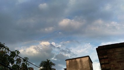 Cloud Flow Around The World....K's Timelapse