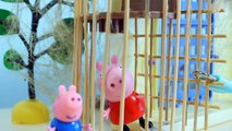 Свинка Пеппа ГОБЛИН Заброшенный Замок Пеппа и Джордж в КЛЕТКЕ Мультфильм Peppa Pig