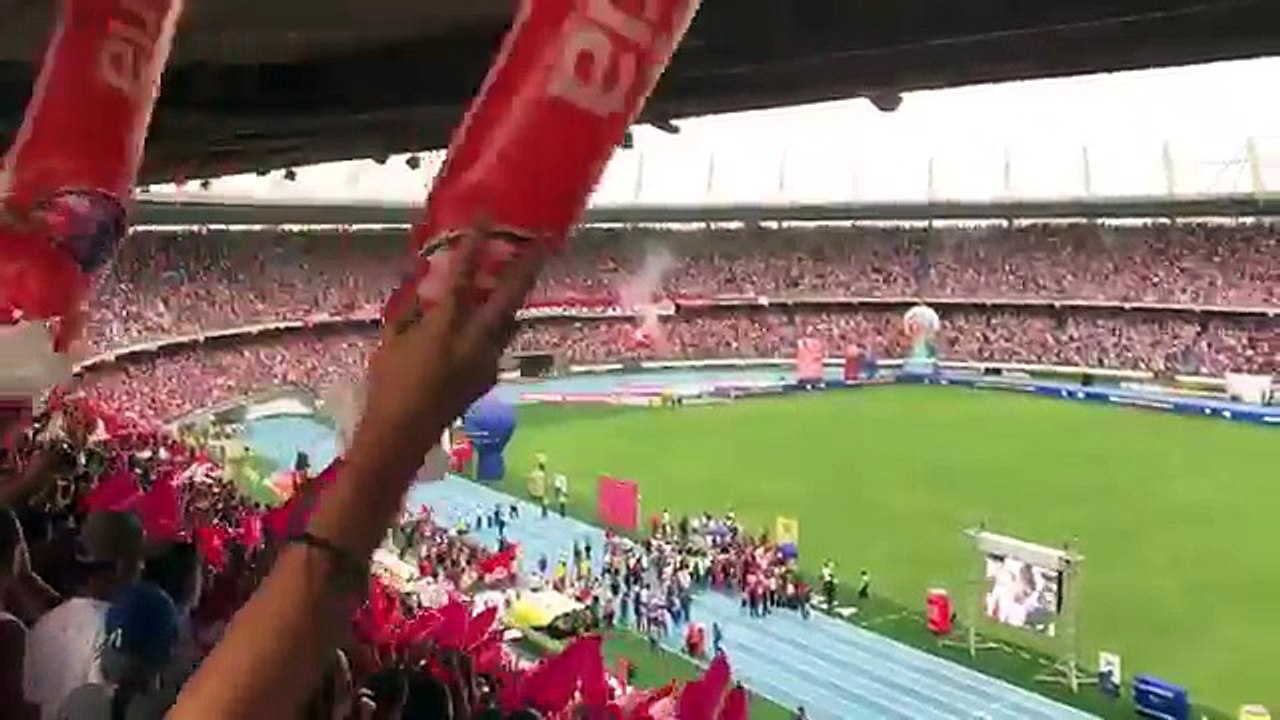 stefany char costeña juniorista  costeña linda