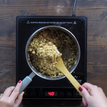 No Bake Chocolate Peanut Butter Oatmeal Bars