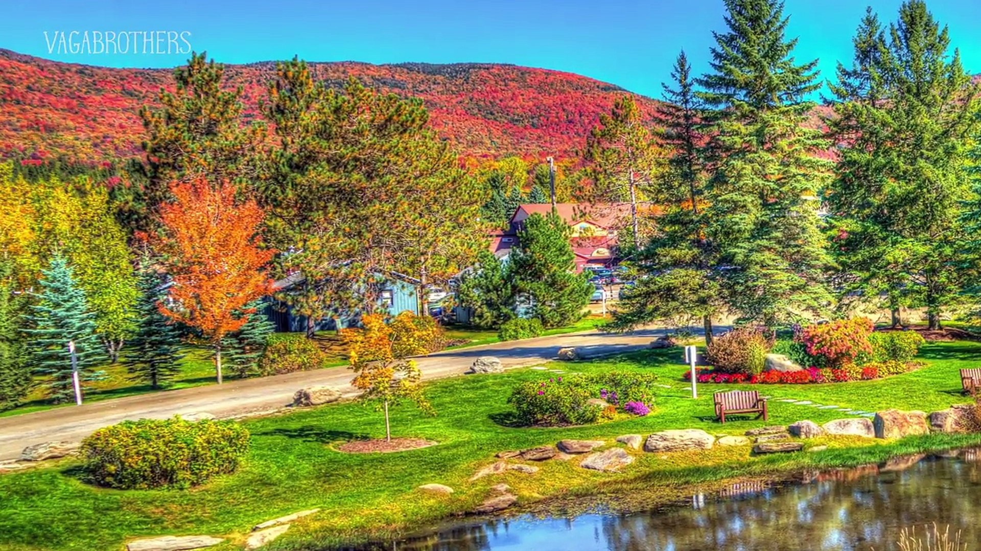 25 Best Fall Travel Destinations Around The World to Visit Now