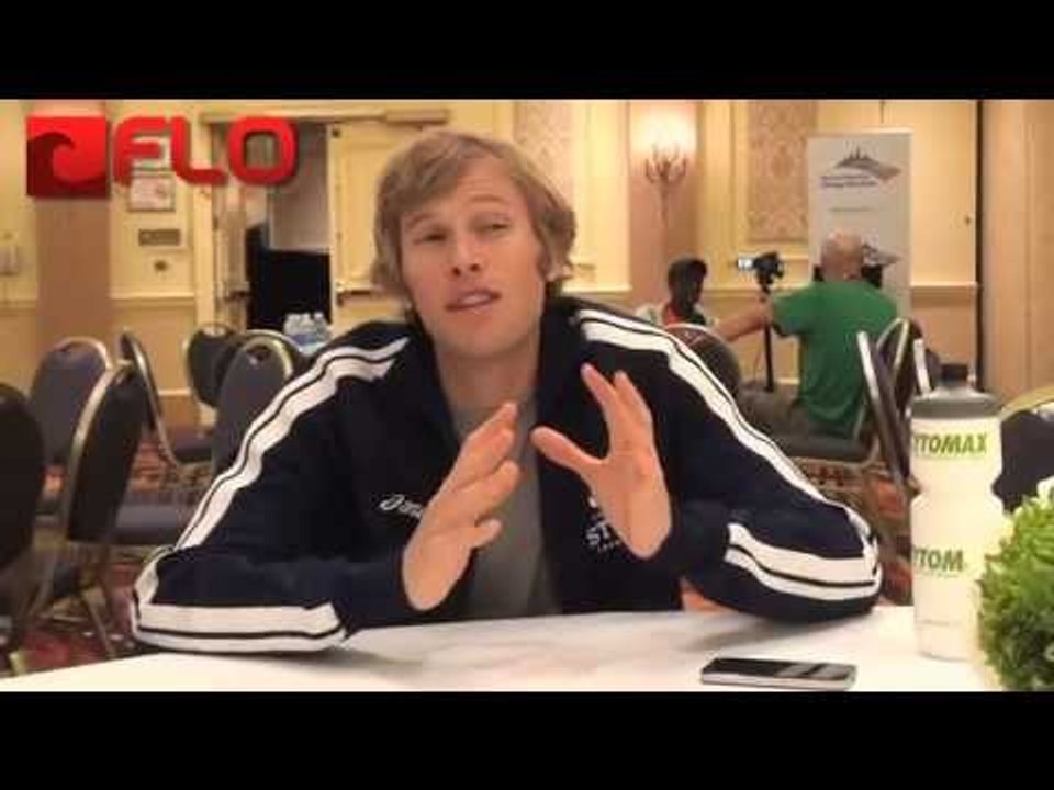 Ryan Hall best American marathoner at Chicago Marathon 2011