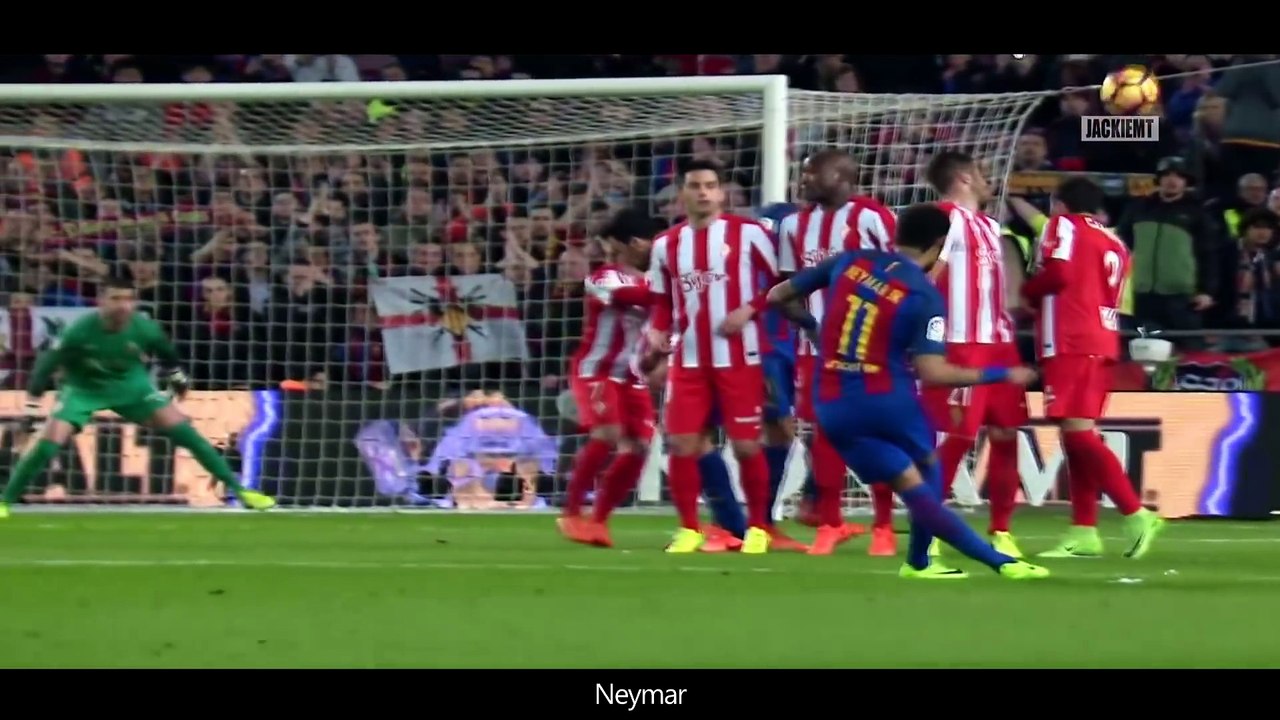 Top 25 INSANE Curved Free Kicks video Dailymotion