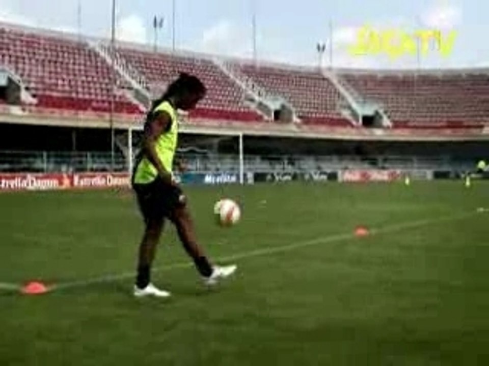 Nike Joga Bonito - R10 Ping-Pong Bresilien