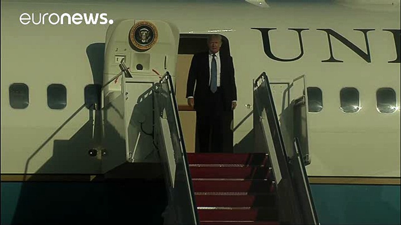 L'amministrazione di Donald Trump annuncia un nuovo bando contro i cittadini provenienti da 7 Paesi musulmani.