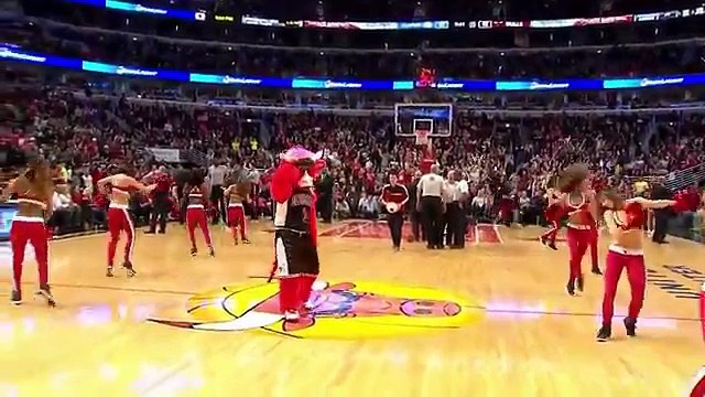 Hilarious Mascot Entertainments and Fails Compilation
