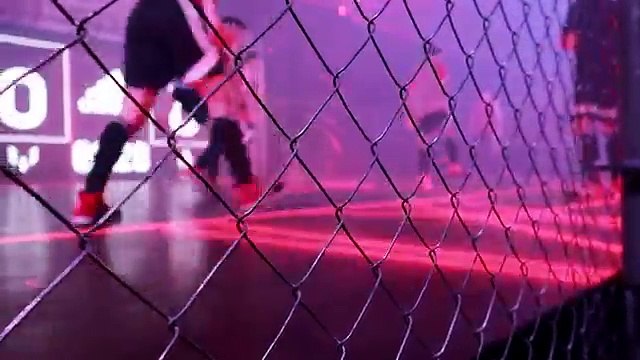 Leo Messi & Football Tricks Online (Trucos, Goles & Jugadas de Fútbol) - Botas Red Limit Messi 16