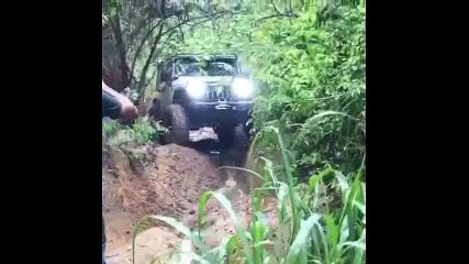 The Jeep Crawler