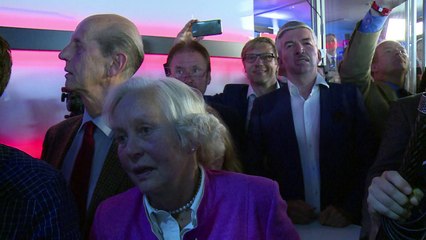 ميركل لولاية رابعة والقوميون المتشددون يدخلون البرلمان بقوة