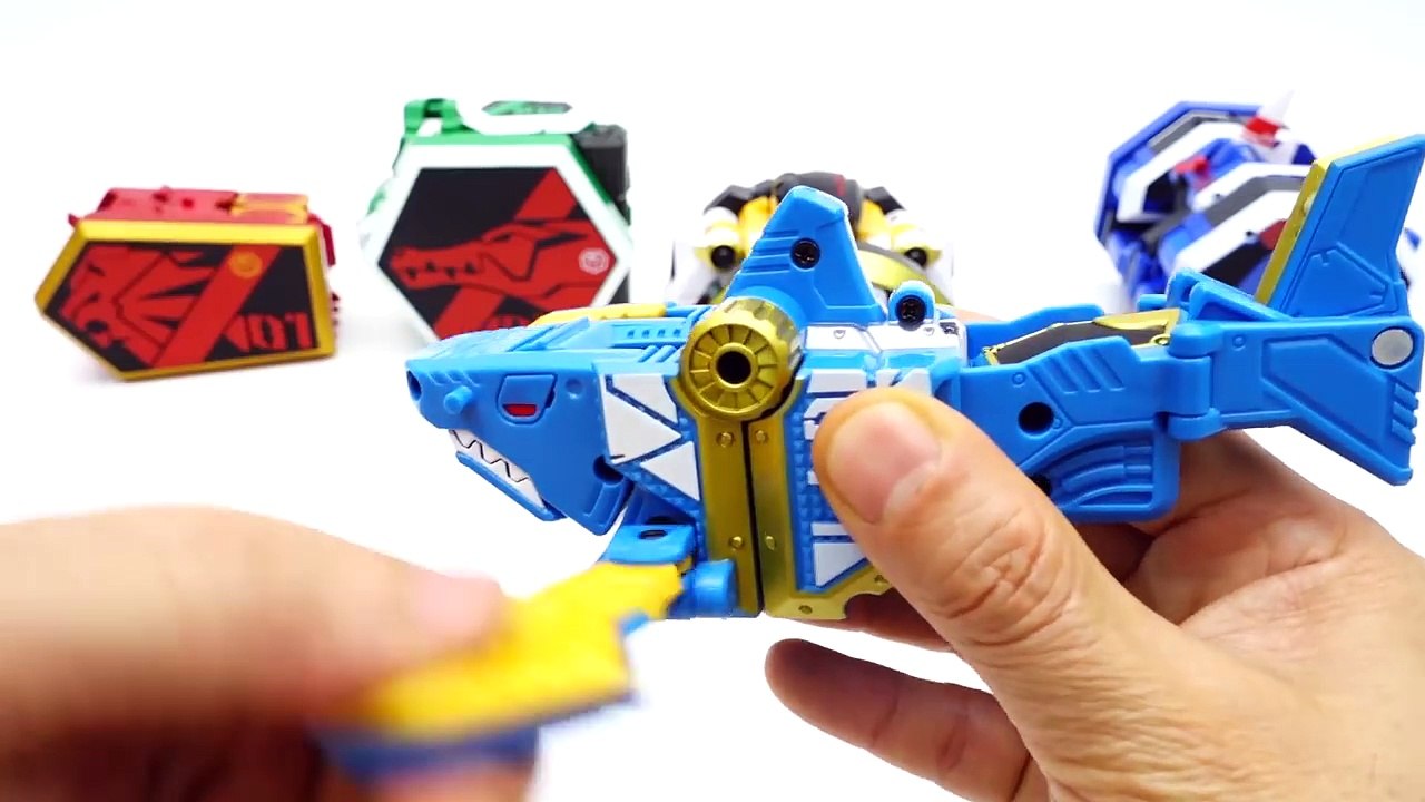 Geo Meca Beast Guardian Triple Combine Transformer Robot Toys SKYHAWK