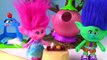 Cutting Open Trolls Movie Poppys Slime Belly to Get out Snakes and Toys | Fizzy Toy Show