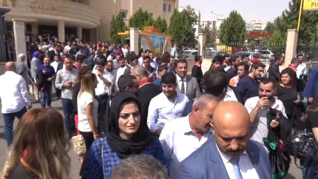 Şanlıurfa Feyzioğlu ve Avukatlardan Baro Başkanı'na Saldırı Protestosu