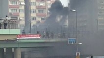 Ataköy Metro İstasyonunun Girişindeki Büfede Yangın Paniği!