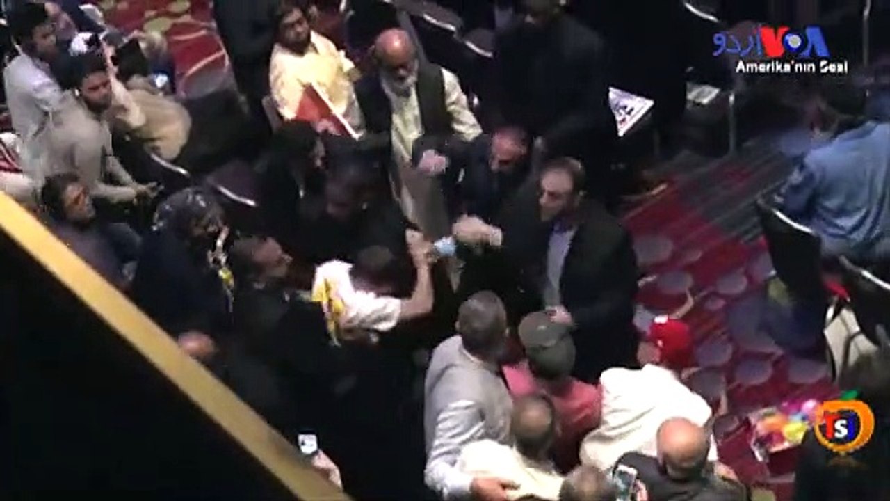 مظاہرین پر ترک صدر کی سکیورٹی اہلکاروں کا تشدد