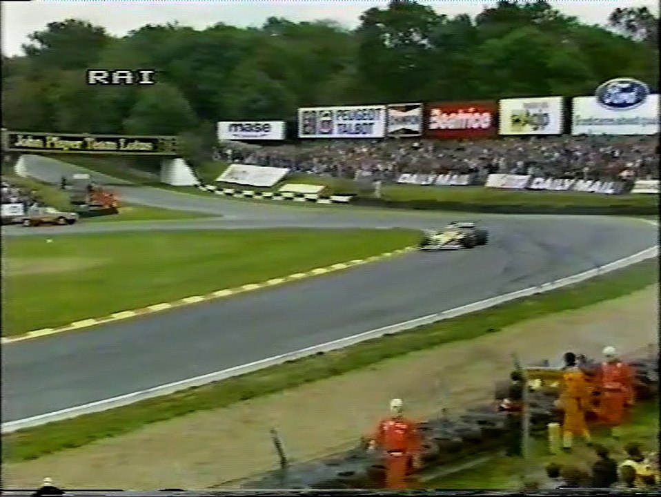 GP EUR85:Incidente di MAR, replay della partenza da TAM, incidente di NPI con KRO, sosta di KRO e sorpasso di MAN ad ASE