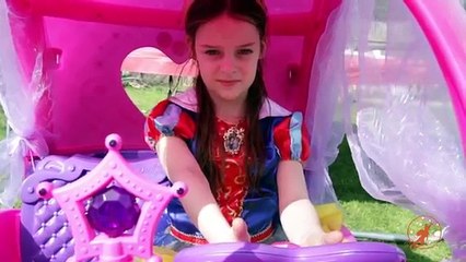 Little Princesses 2 -The Stealer, The Disney Princess Carriage, and The Giant Gummy Bear