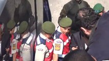 Bursa) Fetö Sanıkları Hakim Kaşısında... Tutuklu Eski Bursa Valisi Harput Duruşmaya Katılmadı