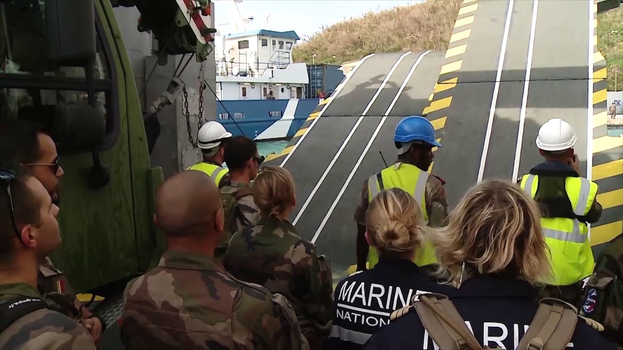Les hommes du Tonnerre constatent que "la vie reprend" à Saint-Martin