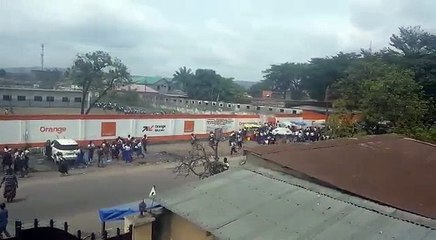 Urgent na upn ba etudiants ba tomboki makasi