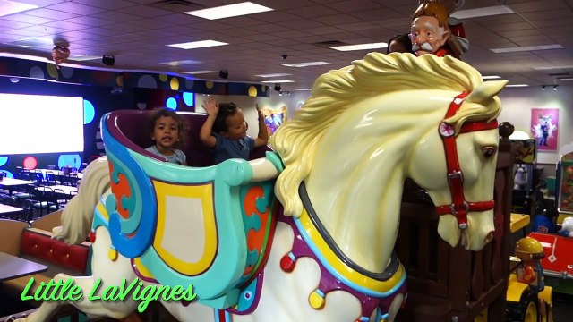 INDOOR PLAY AREA IN CHUCK E CHEESE PLAYGROUND FOR KIDS W/ GAMES RIDES!
