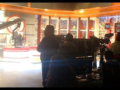 Detras de camaras entrevista en Hola México