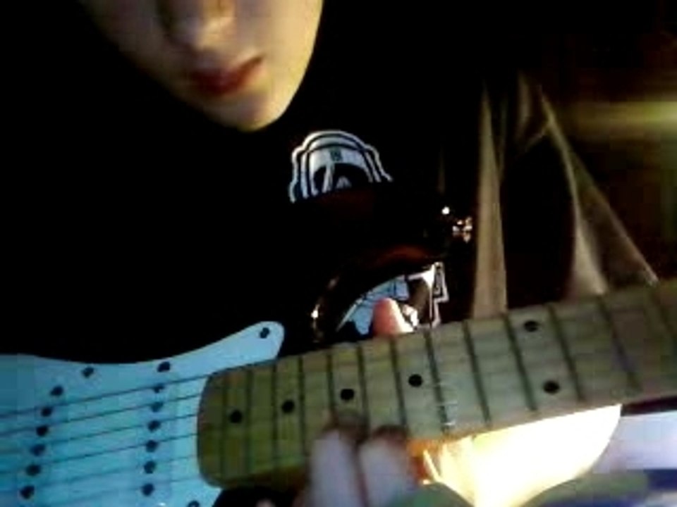 MOI ki joue dla guitare