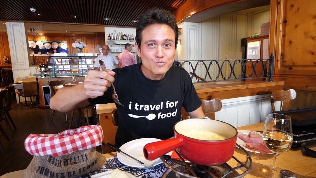 The Ultimate Swiss Food Tour - CHEESE FONDUE and Jumbo Cordon Bleu in Zurich, Switzerland!
