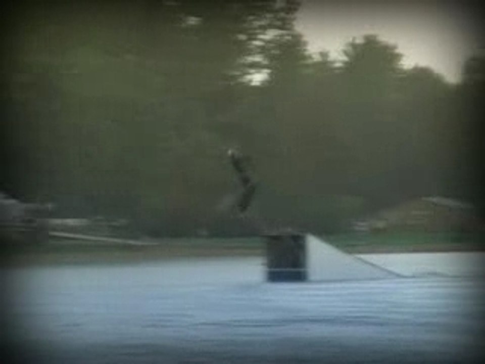 Trailer The Wake Side