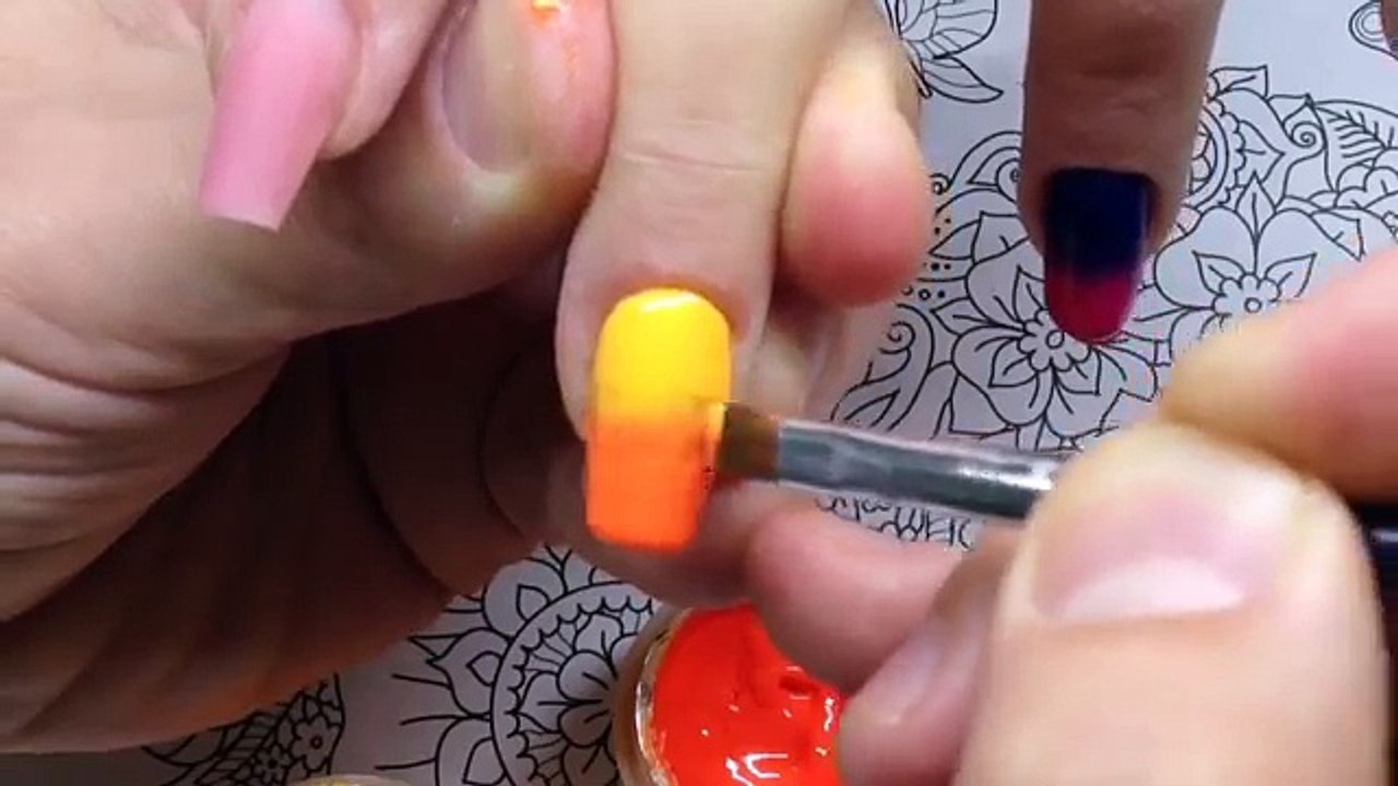 Nail art gradient ◼️ ombre nails ◼️ nail polish SECRETS