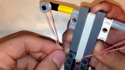 Lego Mini Crossbow (With Tutorial)