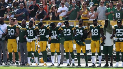 Trump Thinks Booing Players Who Kneel for National Anthem Is Acceptable | THR News