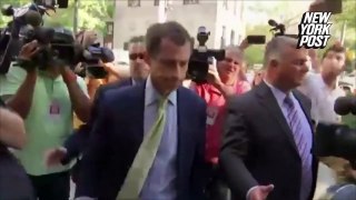 Weiner Arriving to Court Mon 25th