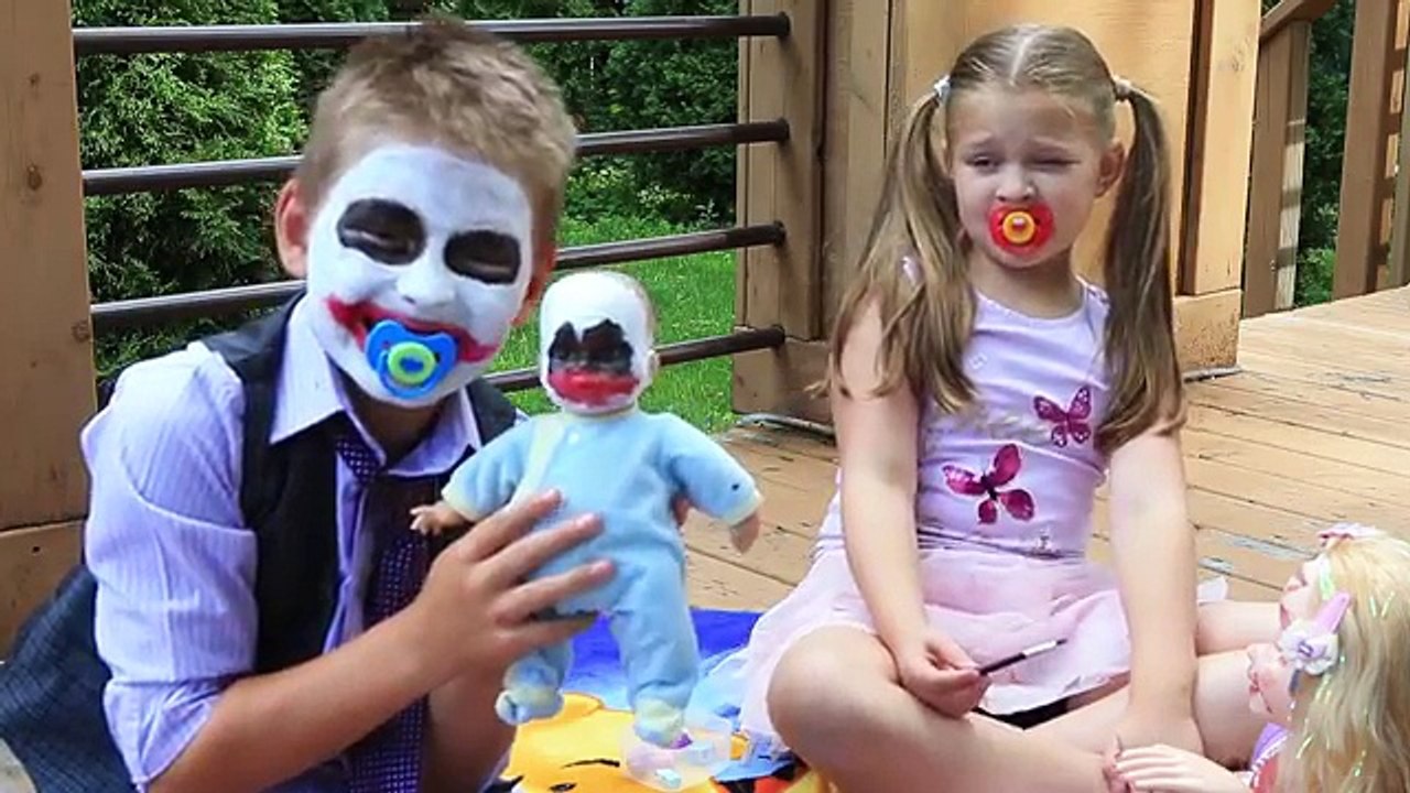 BAD BABY vs JOKER BOY Make Up Fail