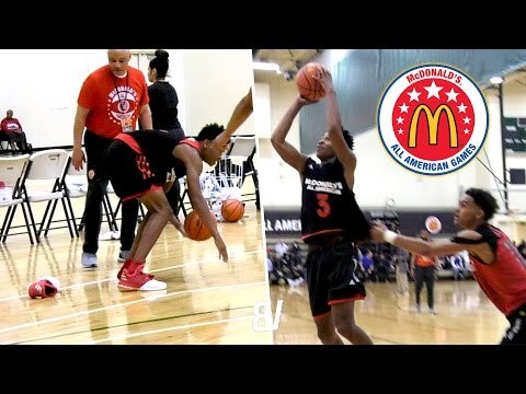 Jaylen Hands LOSES Shoe & Then LOSES Trae Young With SPIN MOVE!