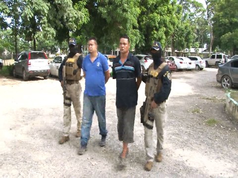 Detienen infraganti a supuestos extorsionadores