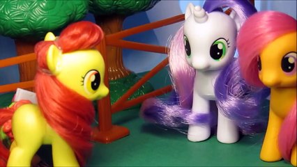 Applejack V.S. Apple Bloom