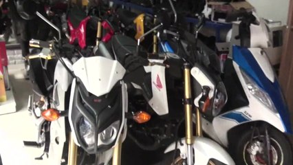 고물 오토바이 고가에 강매한 일당 검거 / YTN