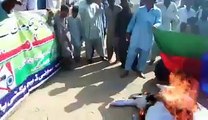 بلوچ پاکستانیون نے نریندر مودی, کارٹون ڈونلڈ ٹرمپ, اور براہمداغ بگٹی کا پتلہ نظرِ آتش کر دیا