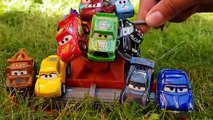 Disney Cars 3 Toys Lightning Mcqueen Cruz Ramirez Dream of Miss Fritter Taking Mini Racers Away