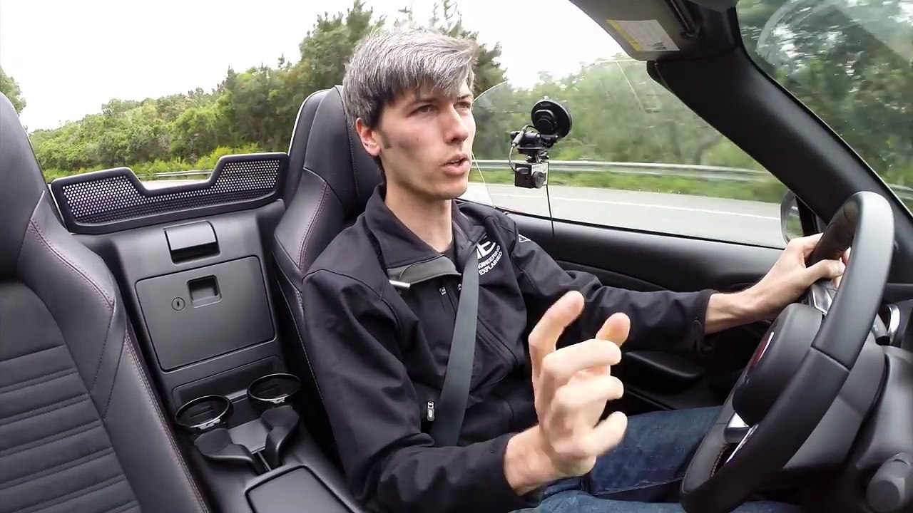 2017 Fiat 124 Spider Abarth Review - The Turbo Miata-VpOQQB4d5eM