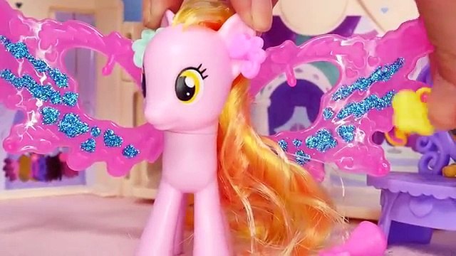 My Little Pony toys videos - Toy videos for girls - Girls toys - Fluttershys fashion show